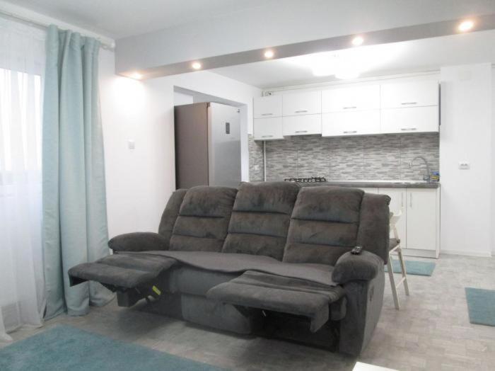 Apartament Sarra Targoviste Luaran gambar